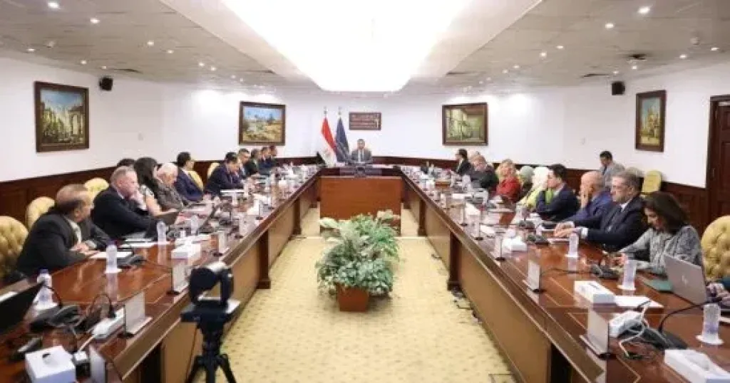 وزير الاتصالات: 