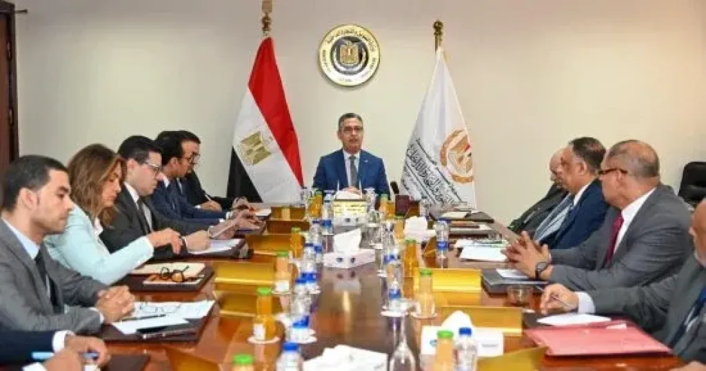 وزير التموين 