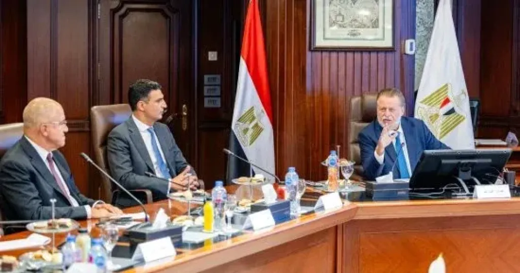 إطلاق صندوق إعادة هيكلة المصانع 