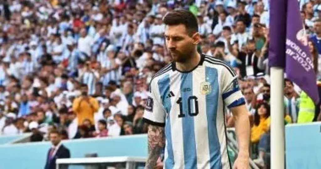 ميسي يودّع «ألبيسيليستي».. هل تخسر الأرجنتين ملايين الدولارات بعد رحيله؟