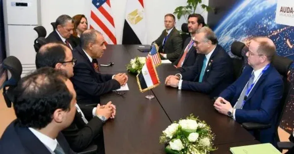 وزير الخارجية 