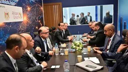 وزير الاستثمار يبحث مع رئيس مجموعة بنك التجارة والتنمية الأفريقي تعزيز التعاون