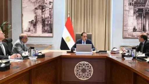 رئيس الوزراء يستعرض محاور جلسة «مسيرة الطاقة المصرية» فى إطار تحضيرات منتدى مصر 2026