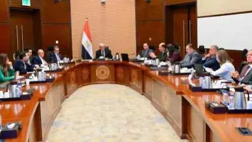 نائب رئيس الوزراء يستعرض الخطة التنفيذية لوثيقة سياسة ملكية الدولة