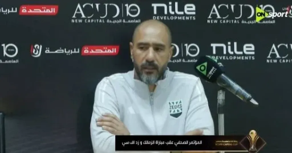 محمد شوقي: 