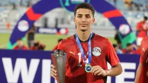 مزدوجو الجنسية.. جوناس الملاح جوكر يشق طريقه للعالمية من بوابة منتخب مصر