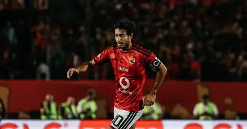 محمد هانى يتقدم بالهدف الأول للأهلى فى مرمى الزمالك