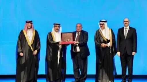 نائب وزير الخارجية يعقد اجتماعاً مع رؤساء البعثات المصرية في السعودية لمتابعة أوضاع الجالية