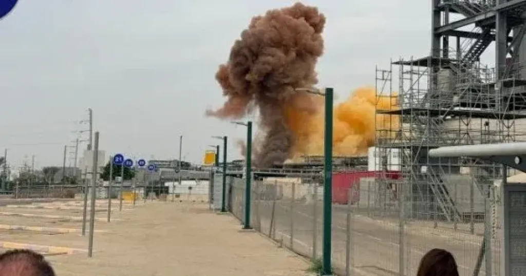 3 إصابات خطيرة إثر انفجار