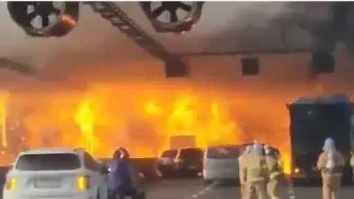 مصرع وإصابة 8 أشخاص إثر اندلاع حريق في مصنع بكوريا الجنوبية