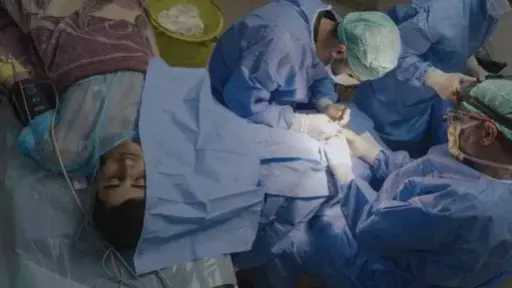 «American Doctor» يحصد جائزة سينما من أجل الإنسانية في مهرجان الجونة