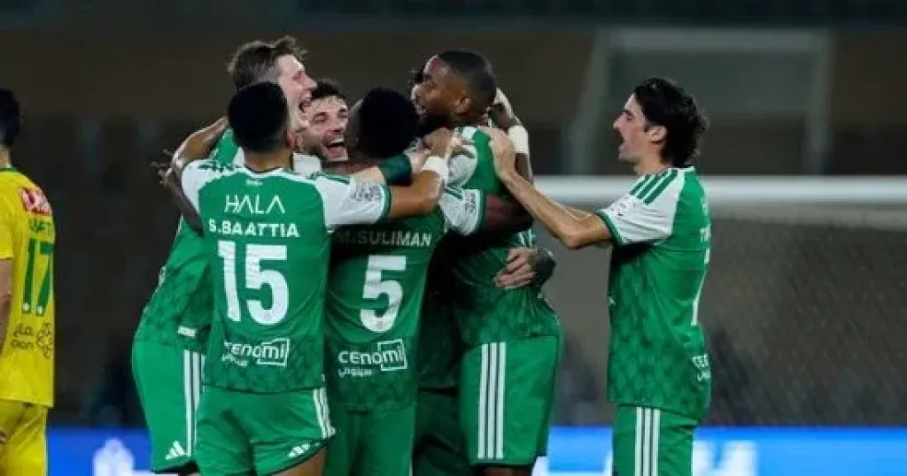 الأهلى يدمر شباك الخليج برباعية فى الدورى السعودى