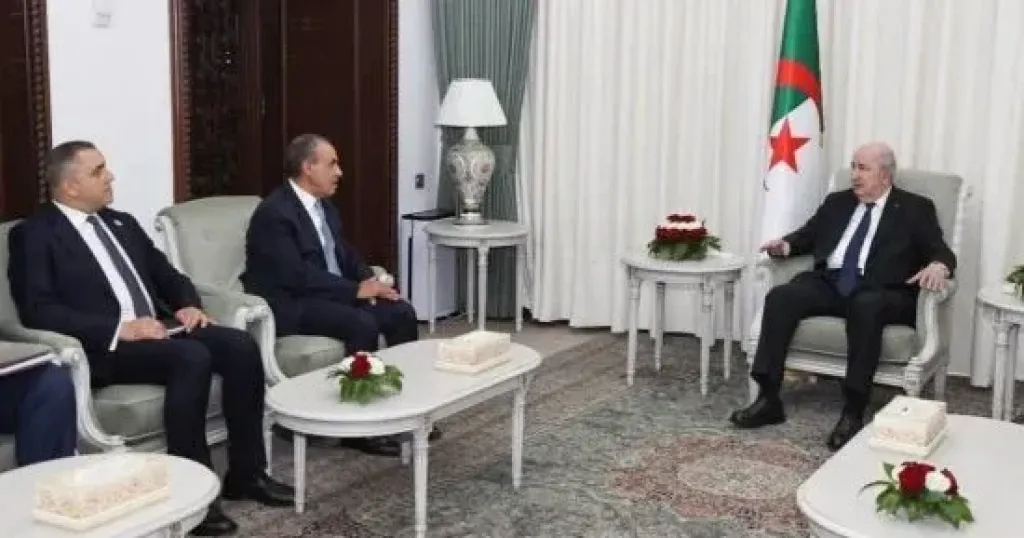 وزير الخارجية 