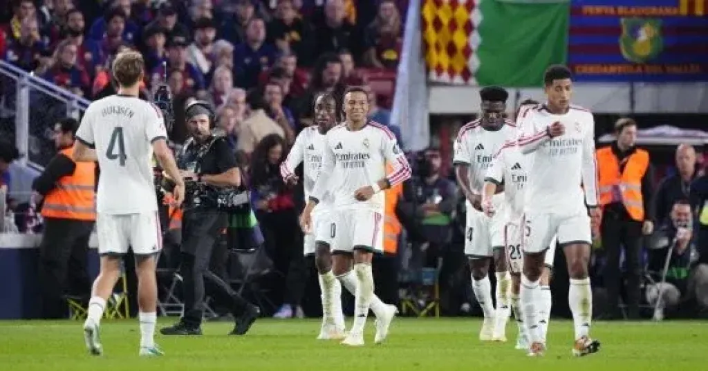 مبابي يقود ريال مدريد لحسم الكلاسيكو من ملعب برشلونة