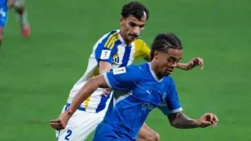 مواعيد مباريات اليوم.. الشمال مع الهلال السعودي وفليتوود أمام آرسنال